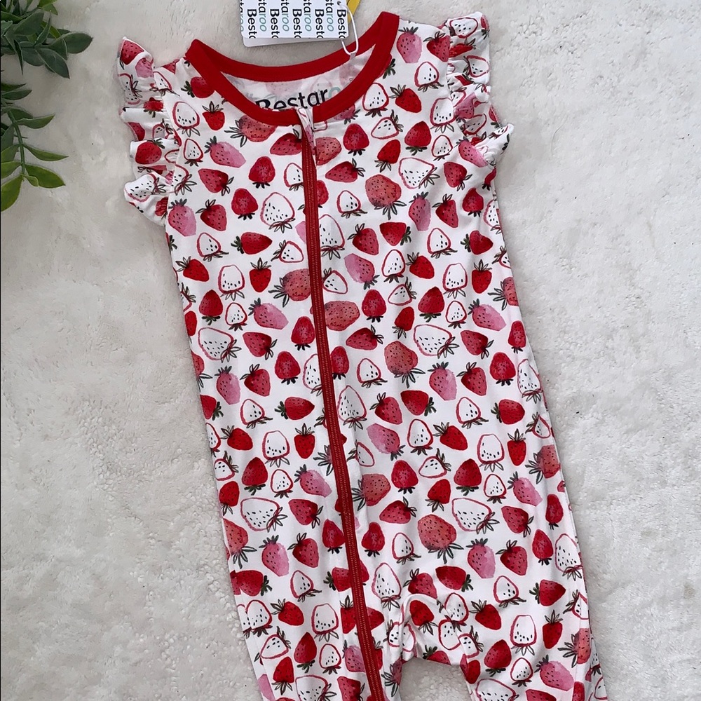 NWT Bestaroo Strawberry Fields Bamboo Romper 12-18M Flutter Sleeves